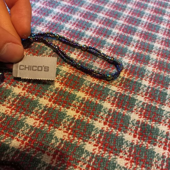 Beaded hand pouch - Picture 2 of 5